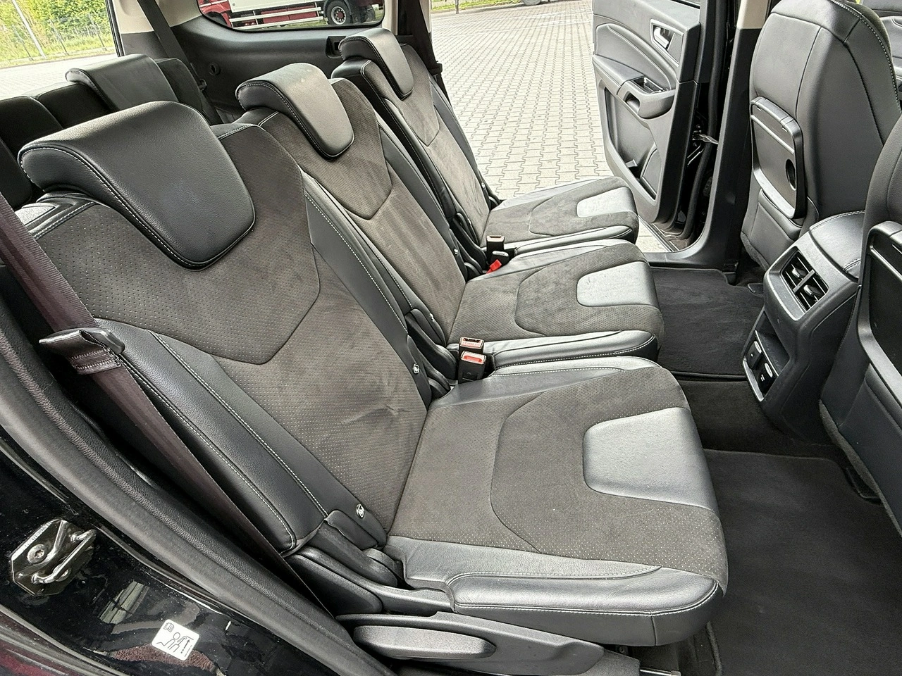 Ford Galaxy - Zdjęcie 32