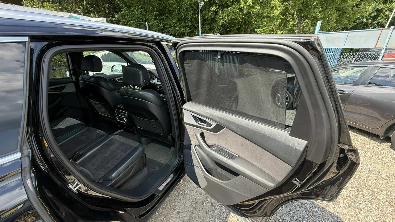 Audi Q7 - Zdjęcie 12