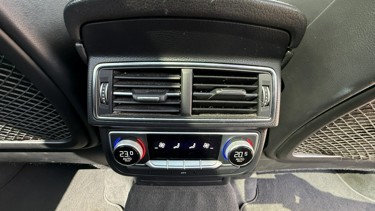 Audi Q7 - Zdjęcie 16
