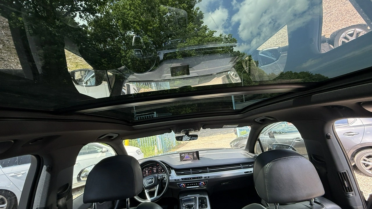 Audi Q7 - Zdjęcie 20