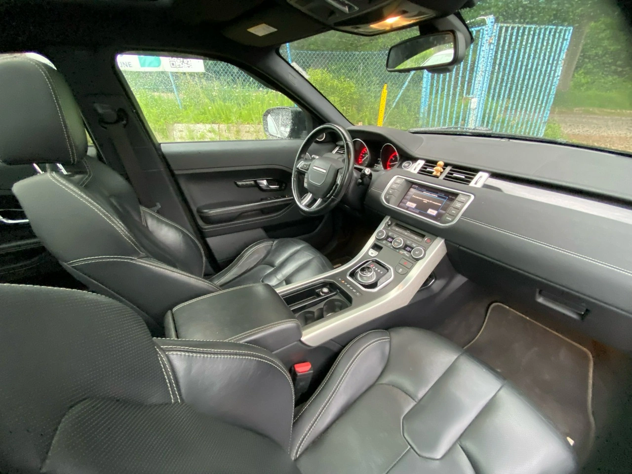 Land Rover Range Rover Evoque - Zdjęcie 23