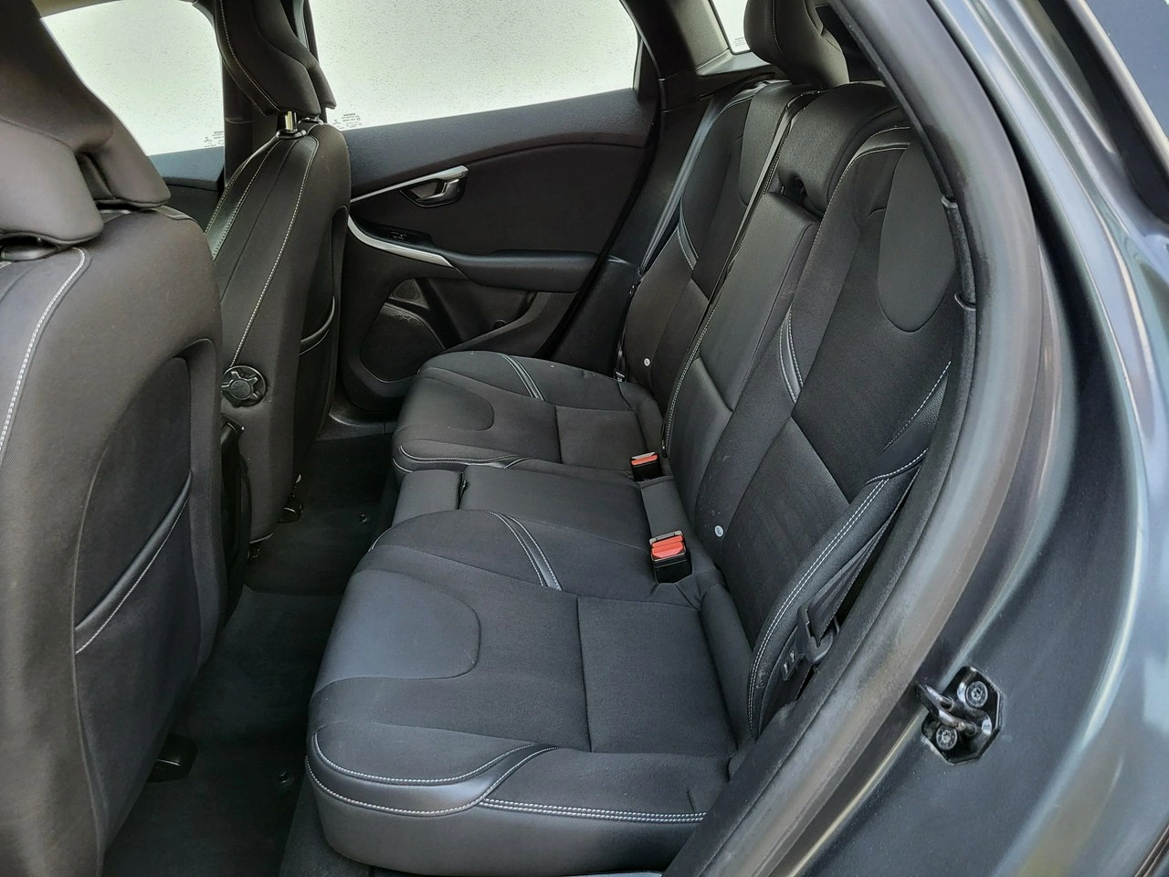Volvo V40 - Zdjęcie 13