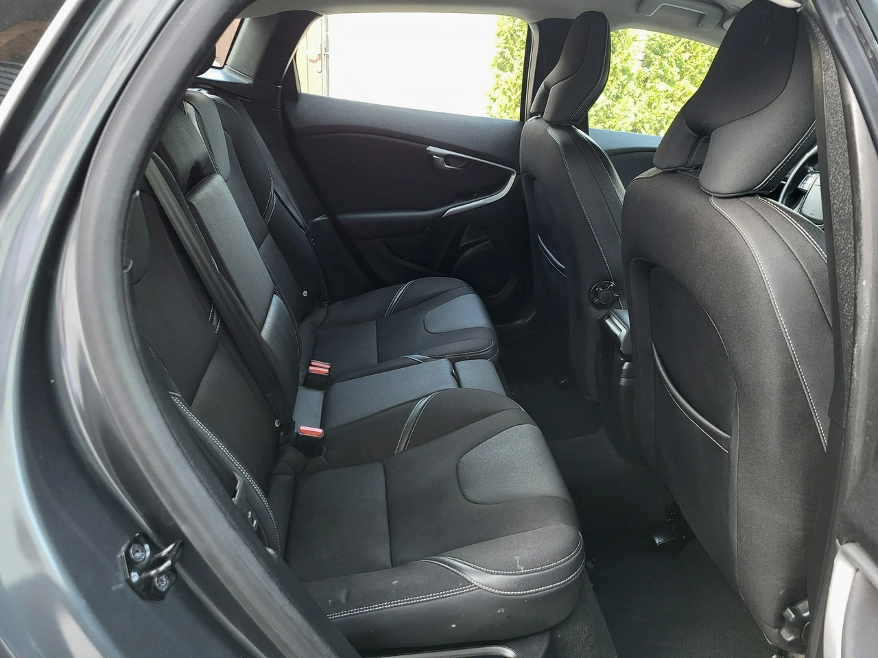Volvo V40 - Zdjęcie 14