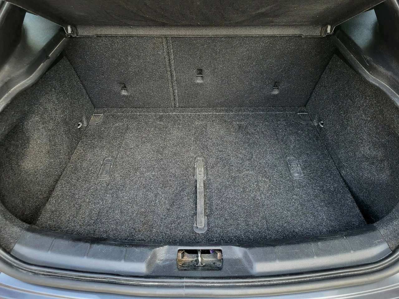 Volvo V40 - Zdjęcie 15