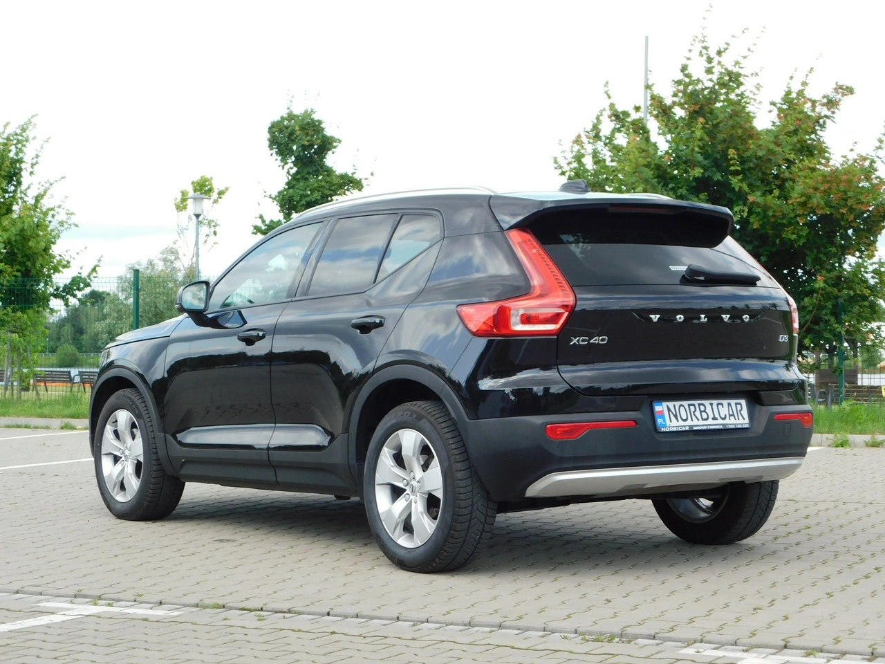Volvo XC 40 - Zdjęcie 2