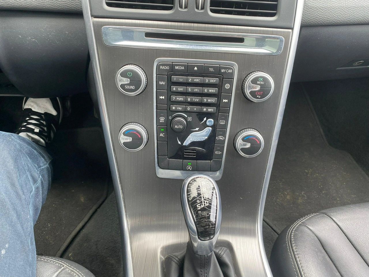 Volvo XC 60 - Zdjęcie 25