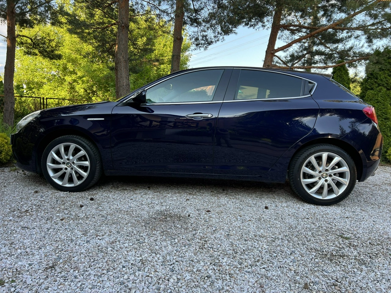 Alfa Romeo Giulietta - Zdjęcie 3