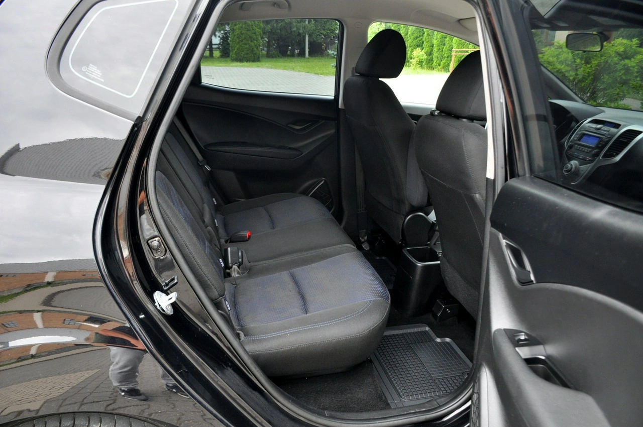 Hyundai ix20 - Zdjęcie 18