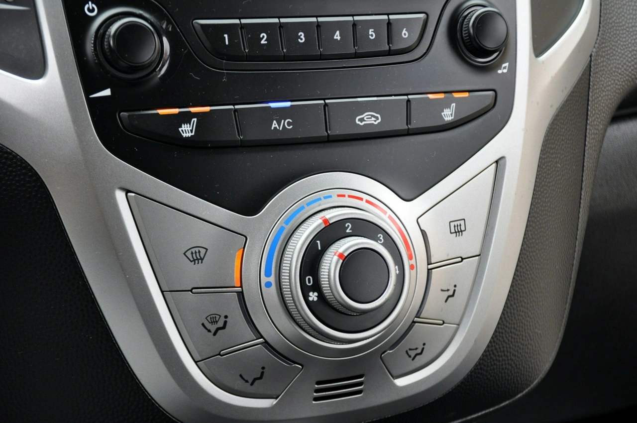 Hyundai ix20 - Zdjęcie 31