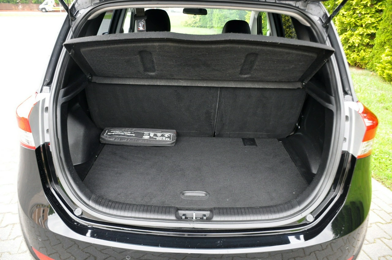 Hyundai ix20 - Zdjęcie 36