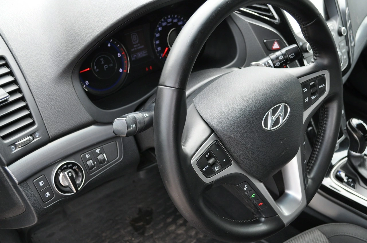 Hyundai i40 - Zdjęcie 18