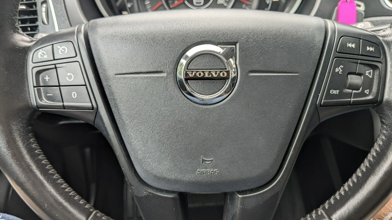 Volvo V40 - Zdjęcie 27