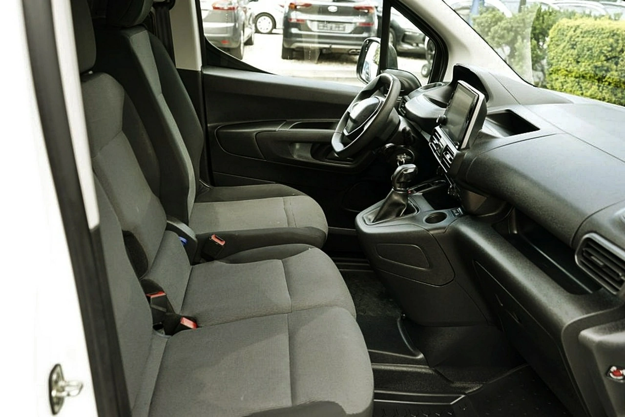 Peugeot Partner - Zdjęcie 12