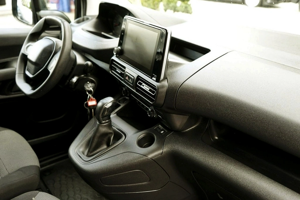 Peugeot Partner - Zdjęcie 19
