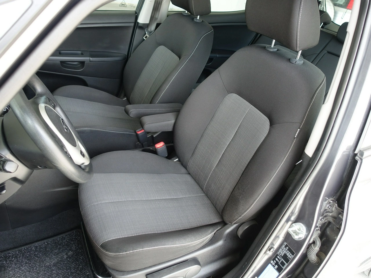 Kia Venga - Zdjęcie 13