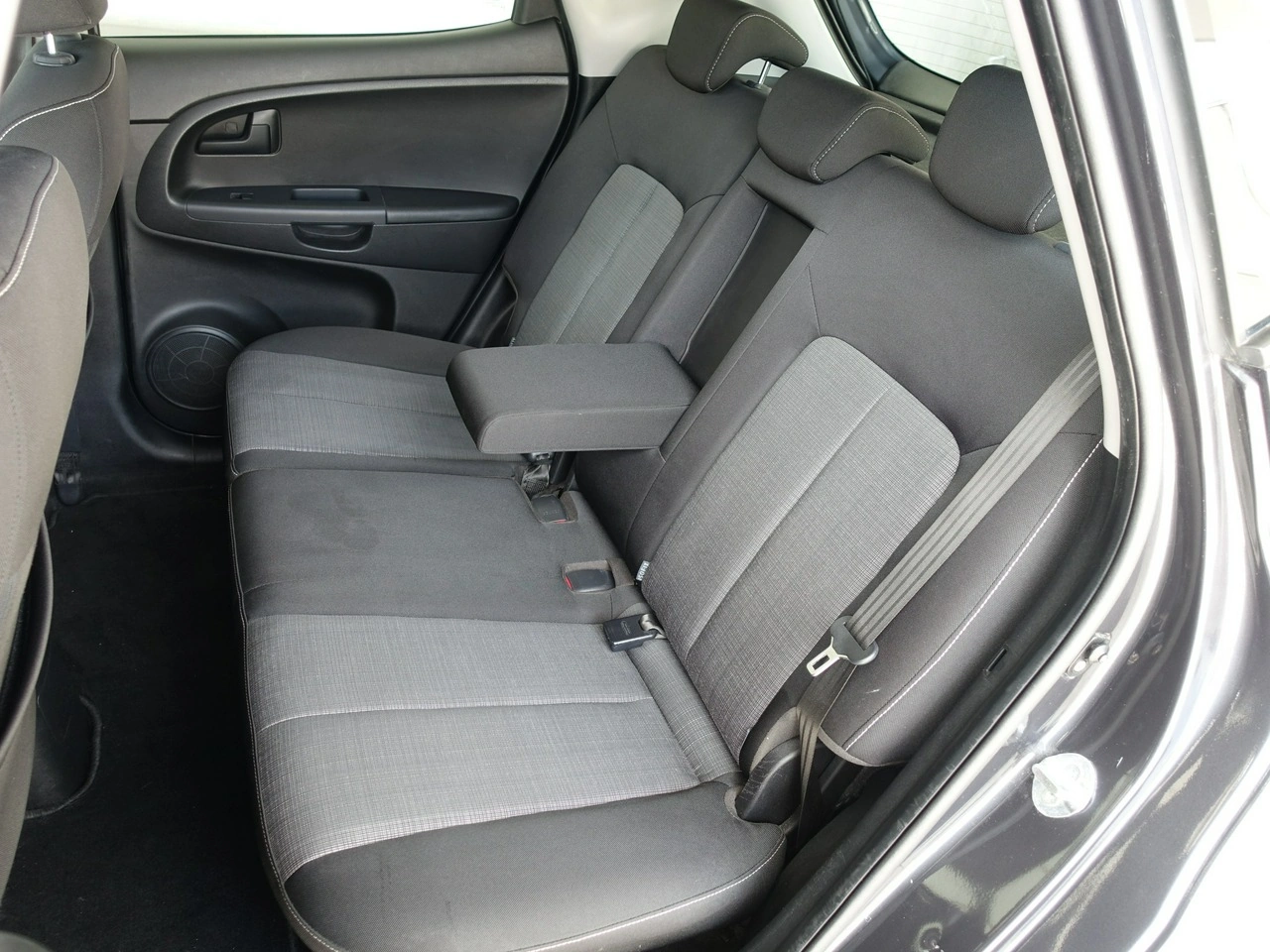 Kia Venga - Zdjęcie 15
