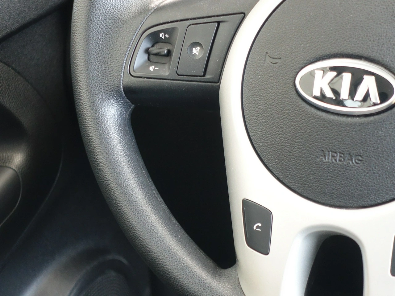 Kia Venga - Zdjęcie 23