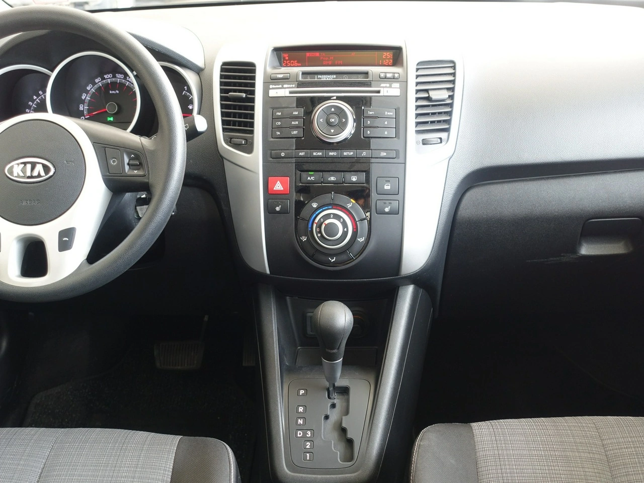 Kia Venga - Zdjęcie 21