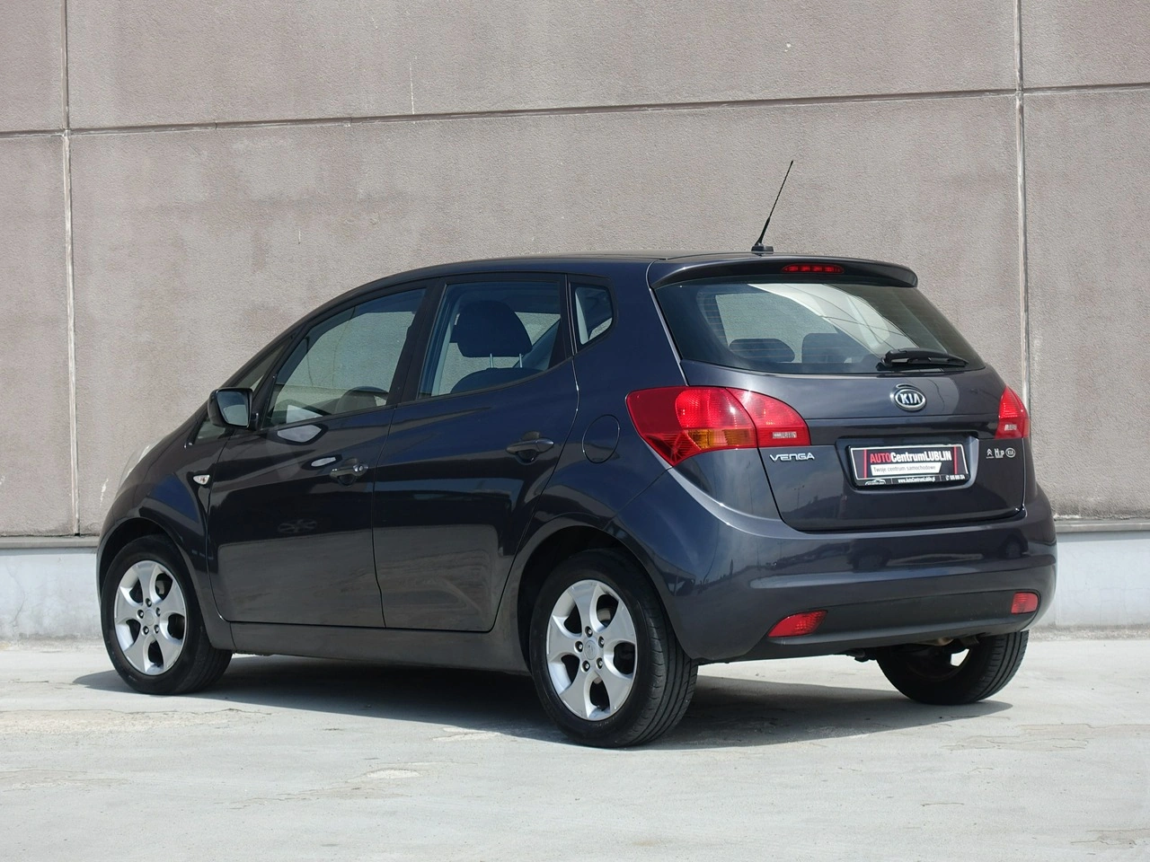 Kia Venga - Zdjęcie 8