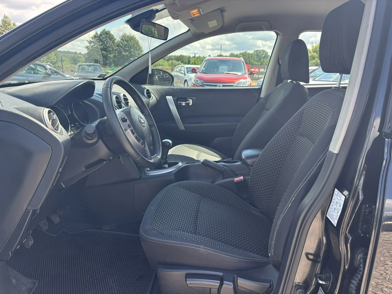 Nissan Qashqai - Zdjęcie 17