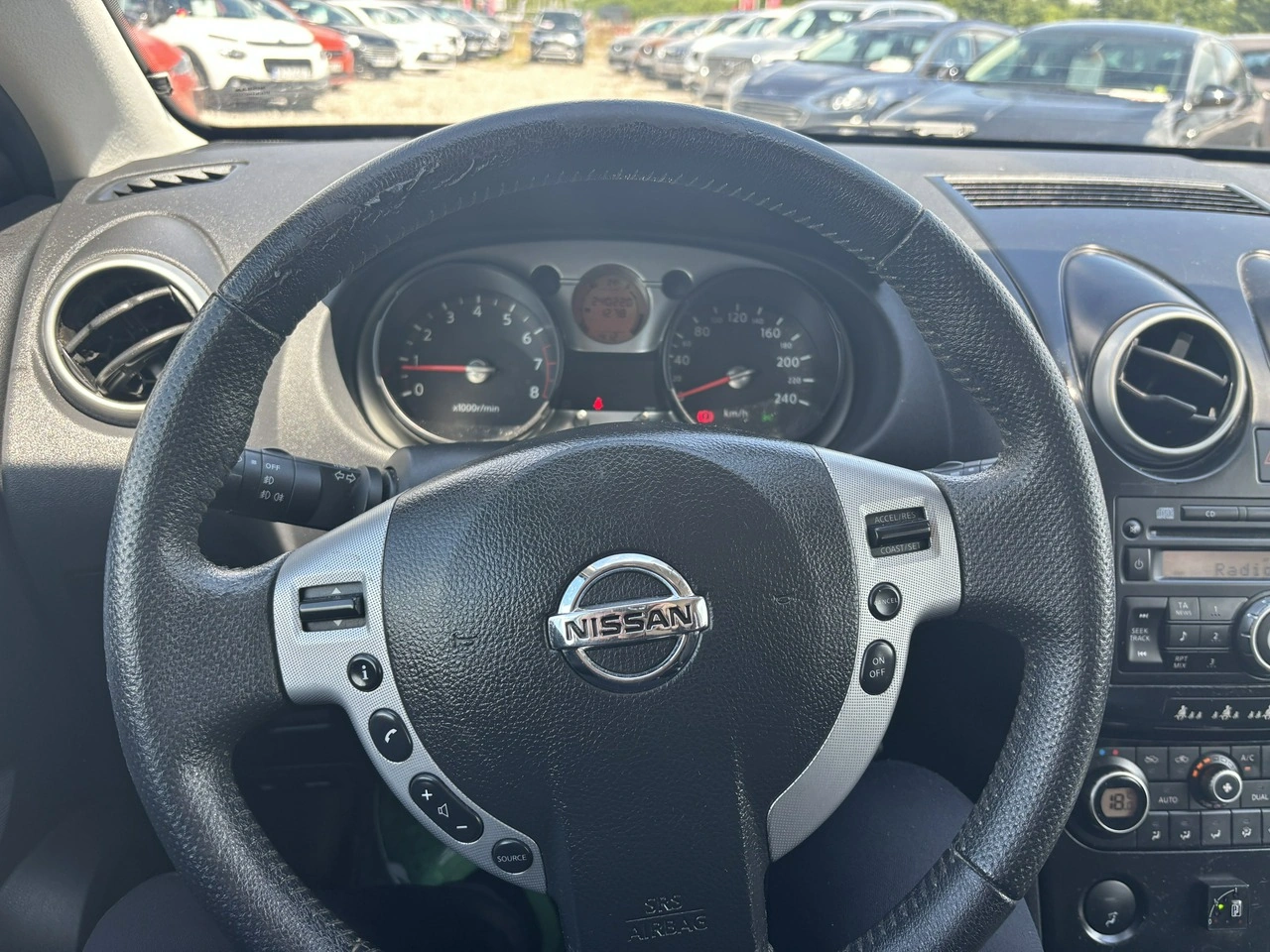 Nissan Qashqai - Zdjęcie 21