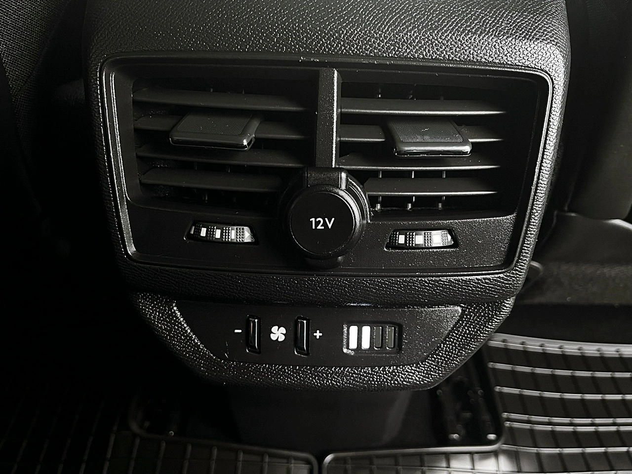 Peugeot 5008 - Zdjęcie 14