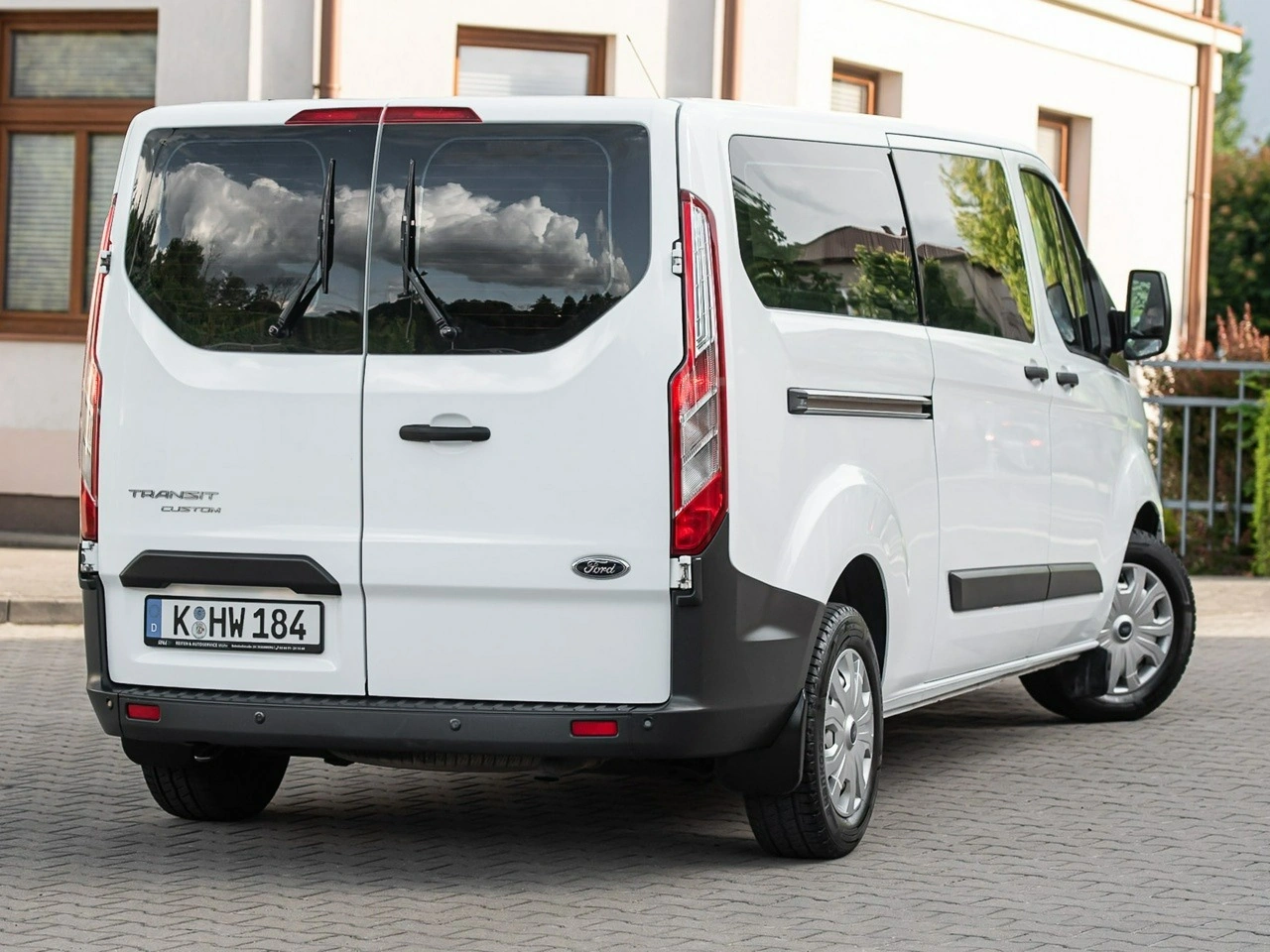 Ford Transit Custom - Zdjęcie 2