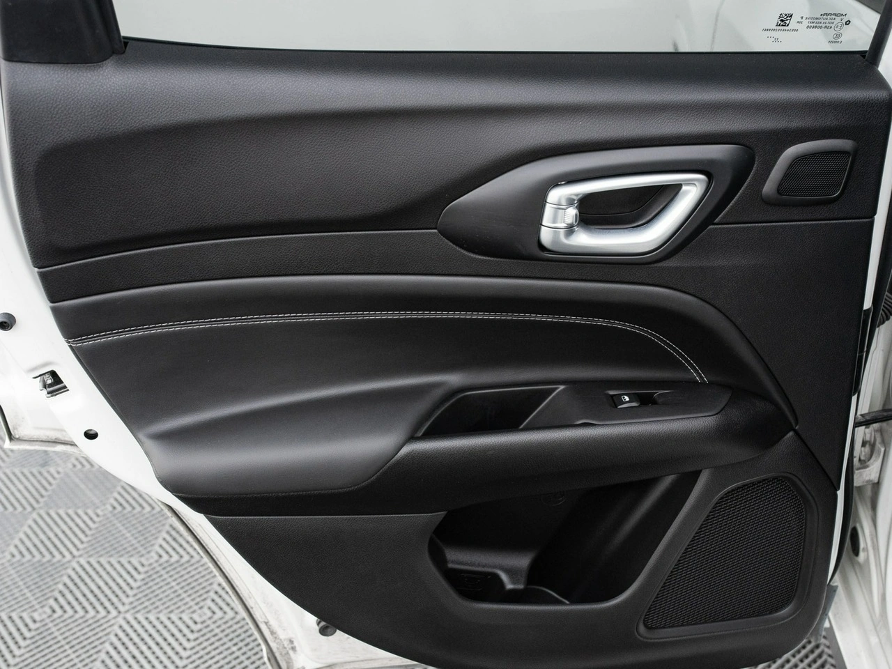 Jeep Compass - Zdjęcie 23