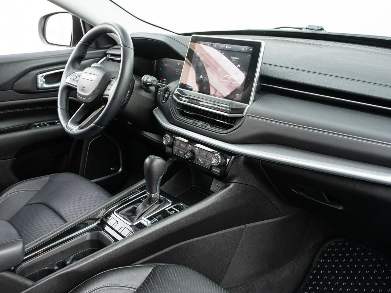 Jeep Compass - Zdjęcie 30