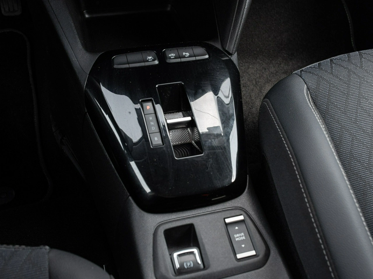 Opel Corsa - Zdjęcie 15
