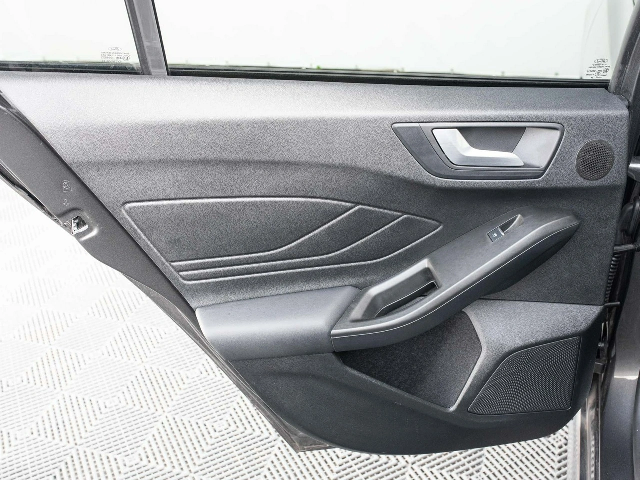 Ford Focus - Zdjęcie 23