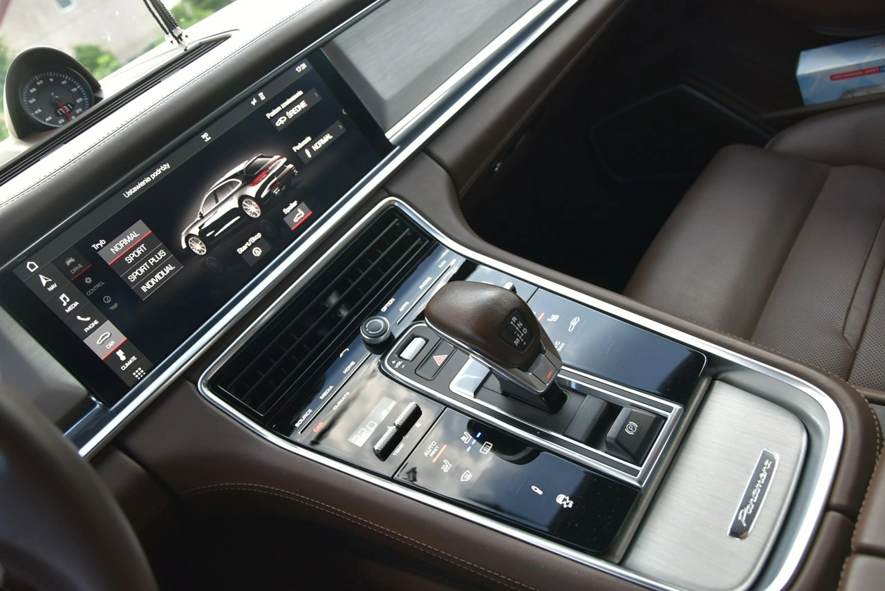 Porsche Panamera - Zdjęcie 8