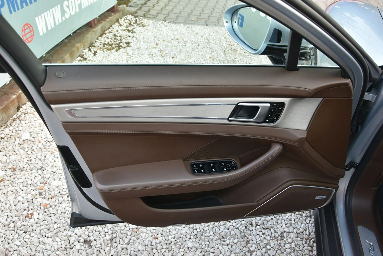 Porsche Panamera - Zdjęcie 15