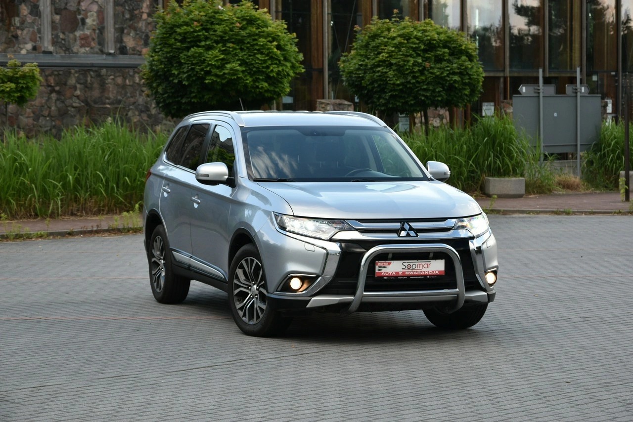 Mitsubishi Outlander - Zdjęcie 15