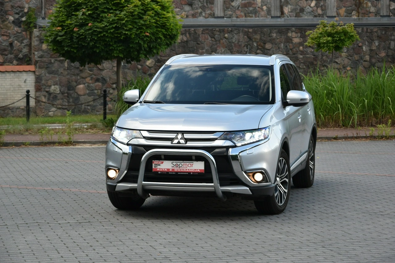 Mitsubishi Outlander - Zdjęcie 16