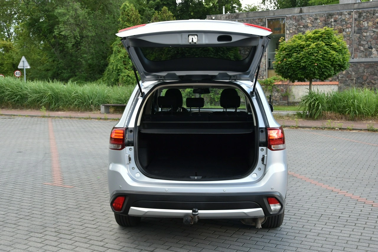 Mitsubishi Outlander - Zdjęcie 24