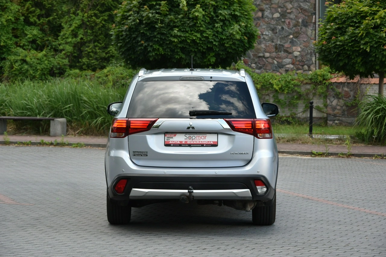 Mitsubishi Outlander - Zdjęcie 5