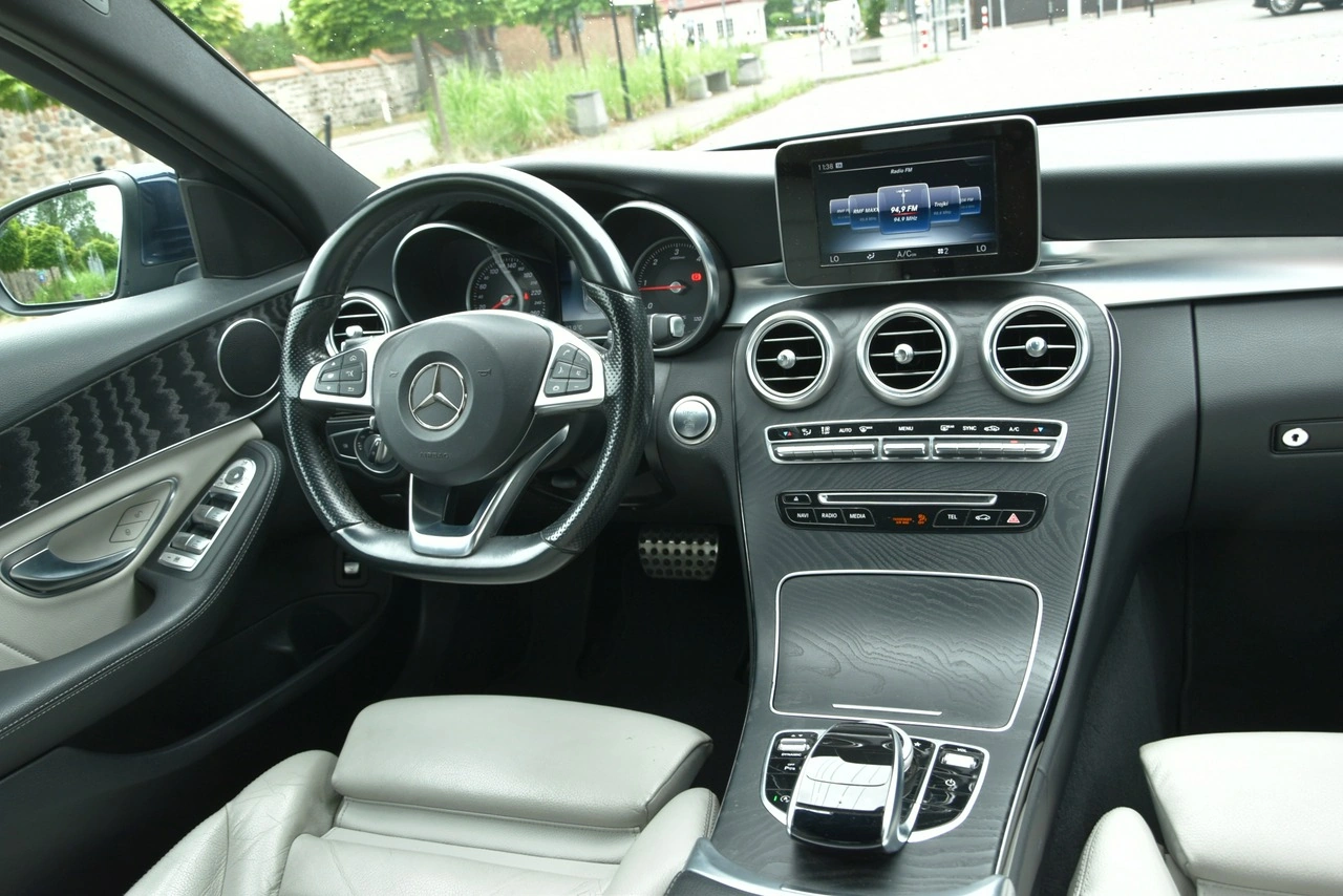 Mercedes C 220 - Zdjęcie 10