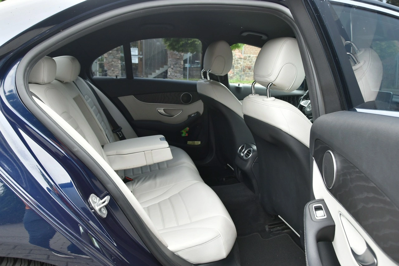 Mercedes C 220 - Zdjęcie 13