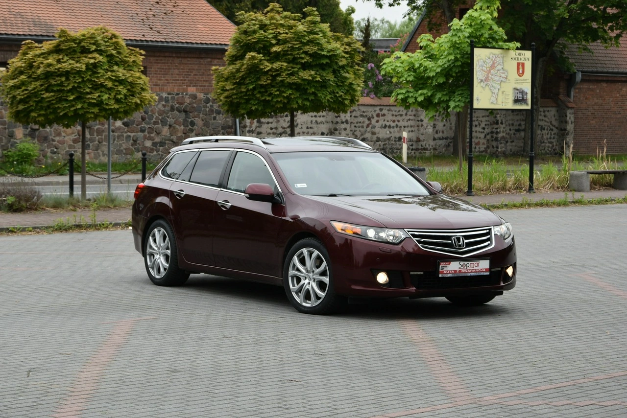 Honda Accord - Zdjęcie 9