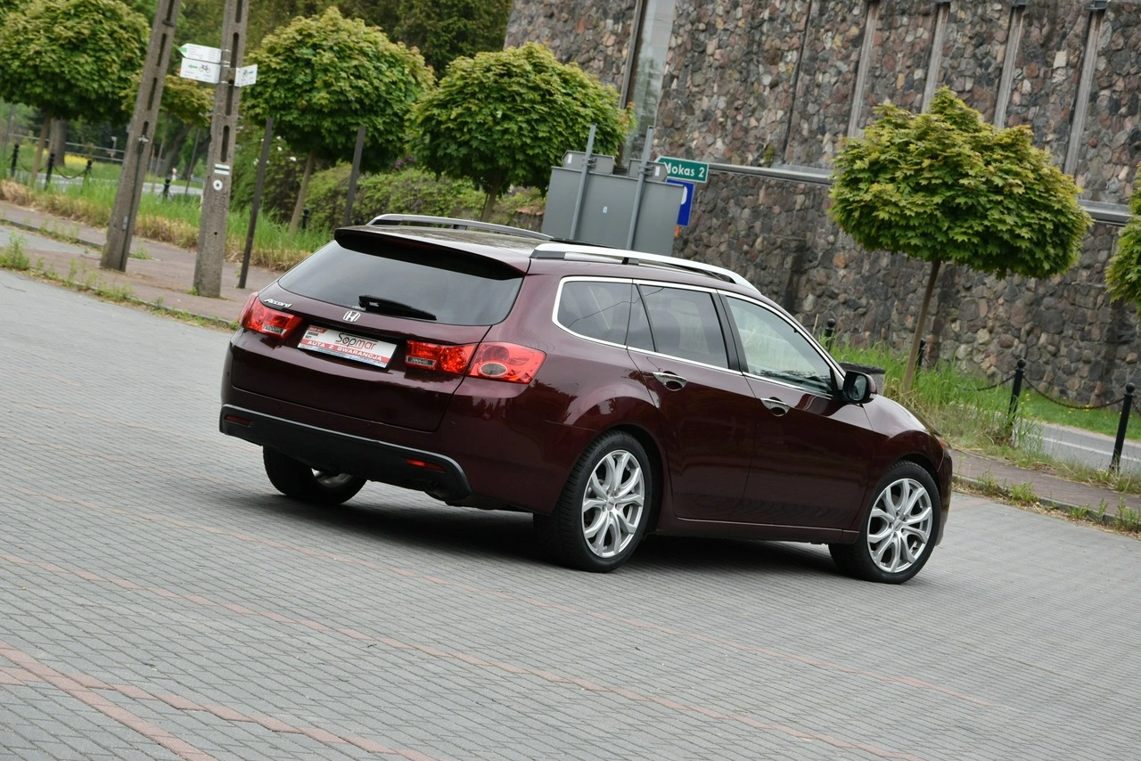 Honda Accord - Zdjęcie 26