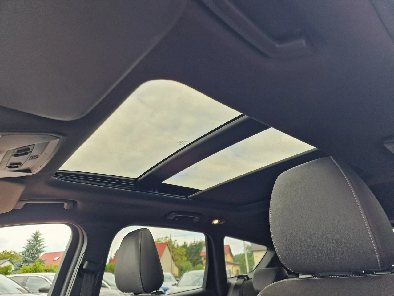 Ford Kuga - Zdjęcie 19