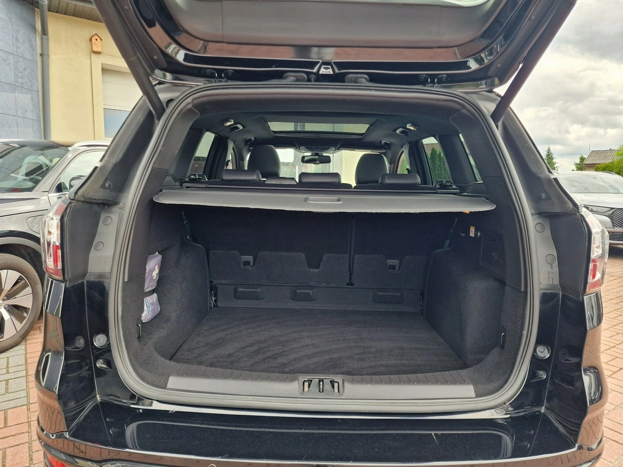 Ford Kuga - Zdjęcie 21