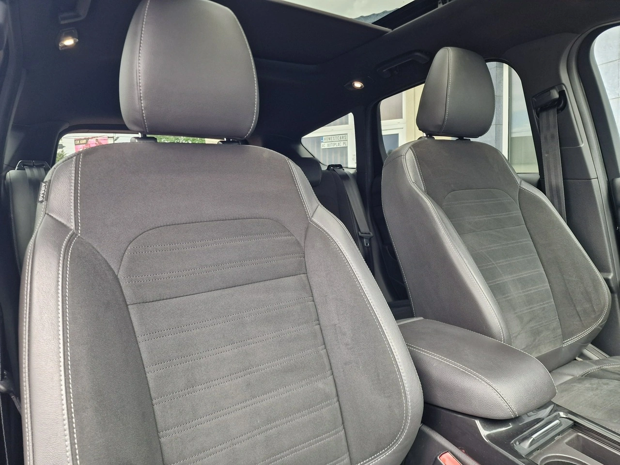 Ford Kuga - Zdjęcie 24