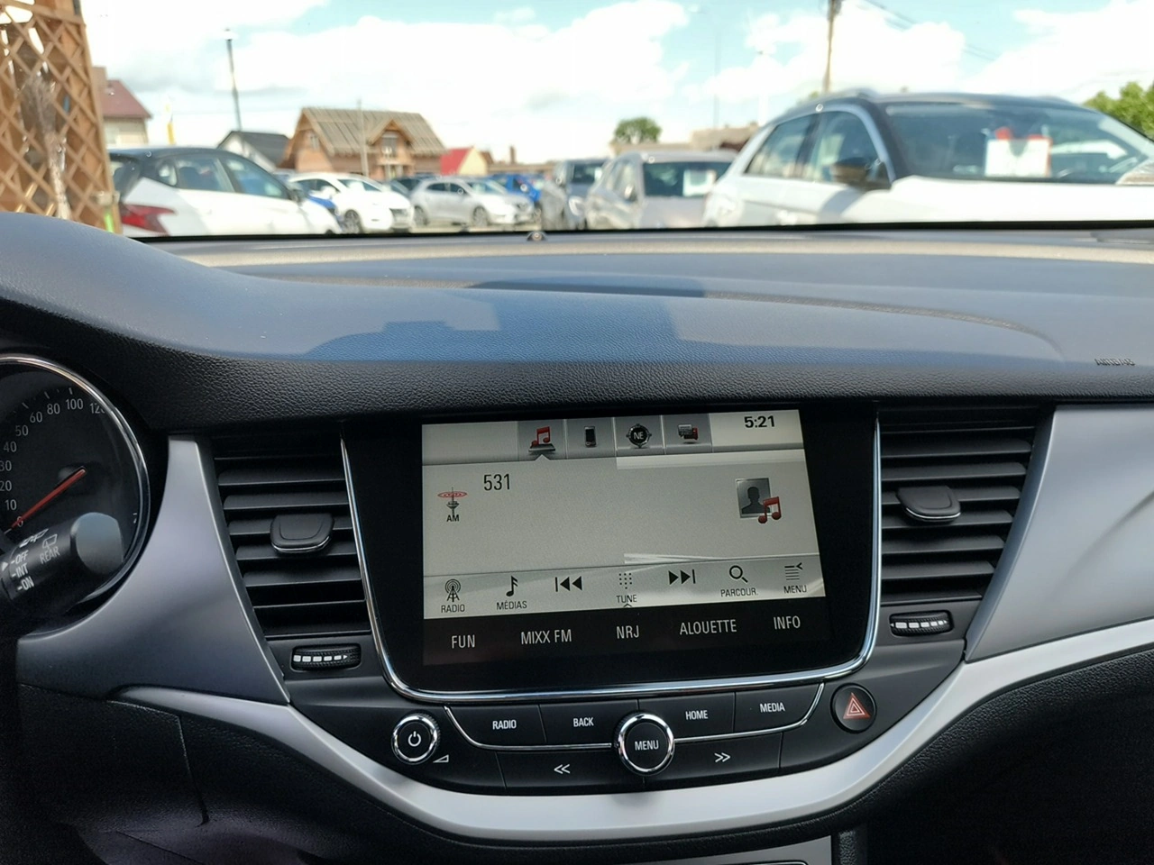 Opel Astra - Zdjęcie 10