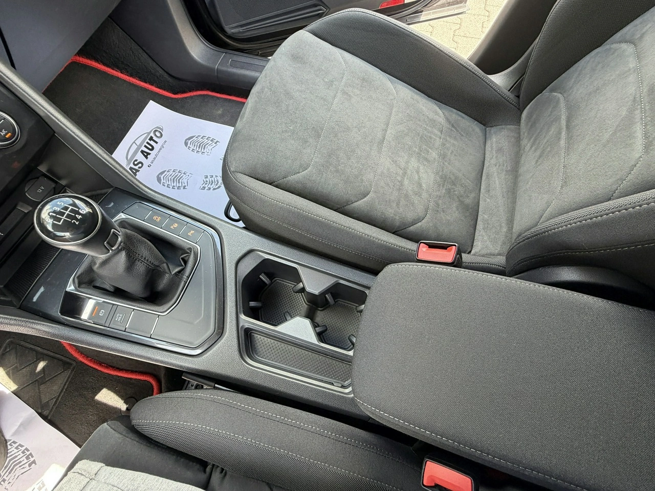 Volkswagen Tiguan - Zdjęcie 66