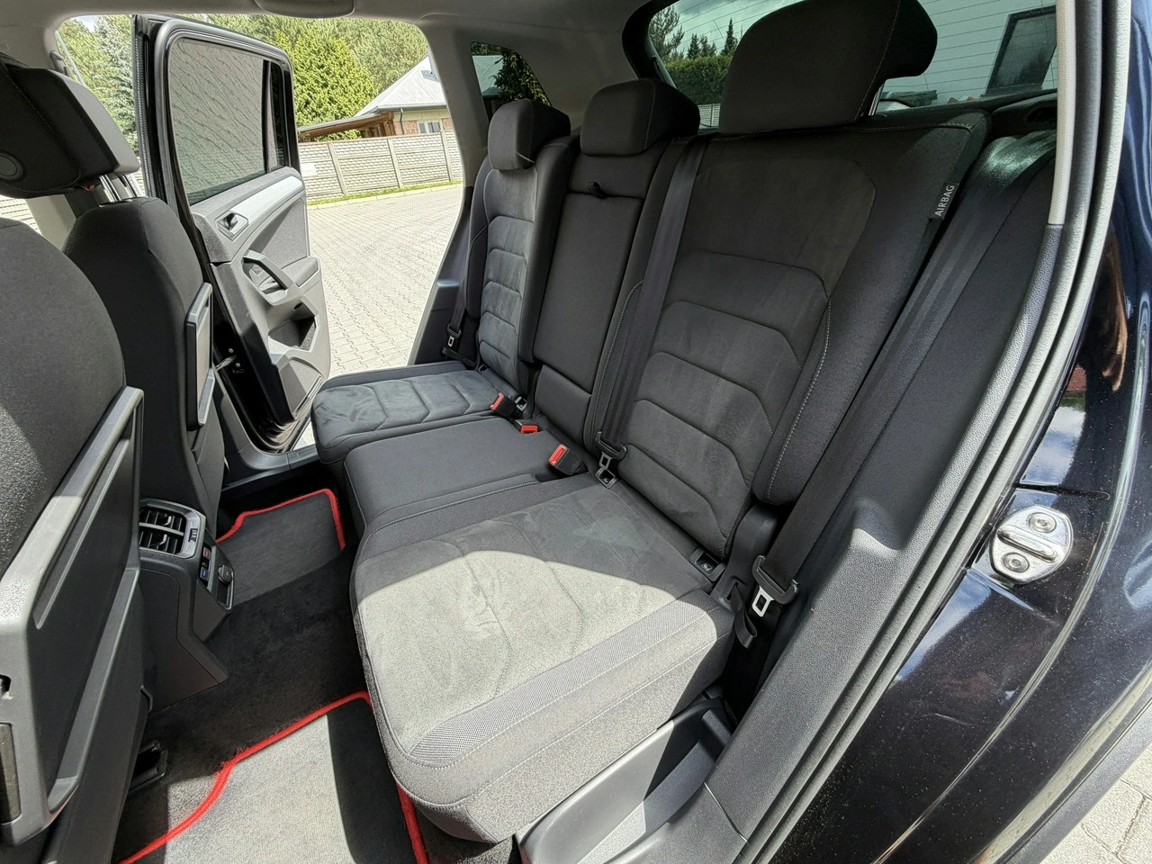 Volkswagen Tiguan - Zdjęcie 12