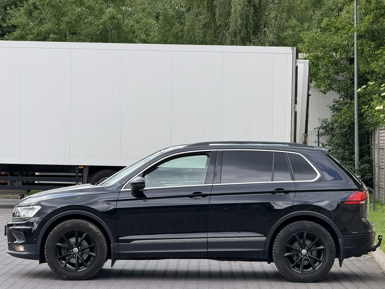 Volkswagen Tiguan - Zdjęcie 24