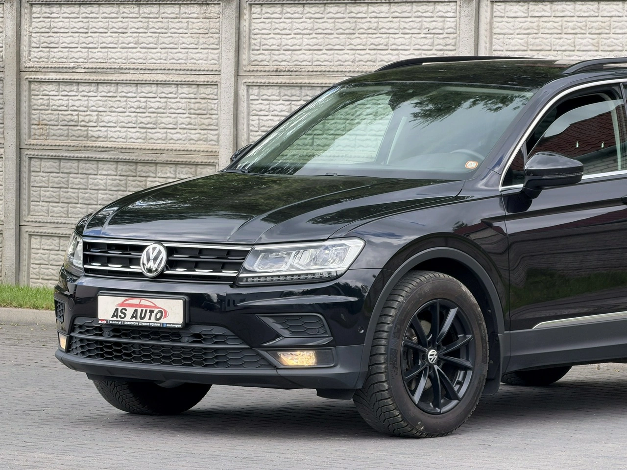 Volkswagen Tiguan - Zdjęcie 25