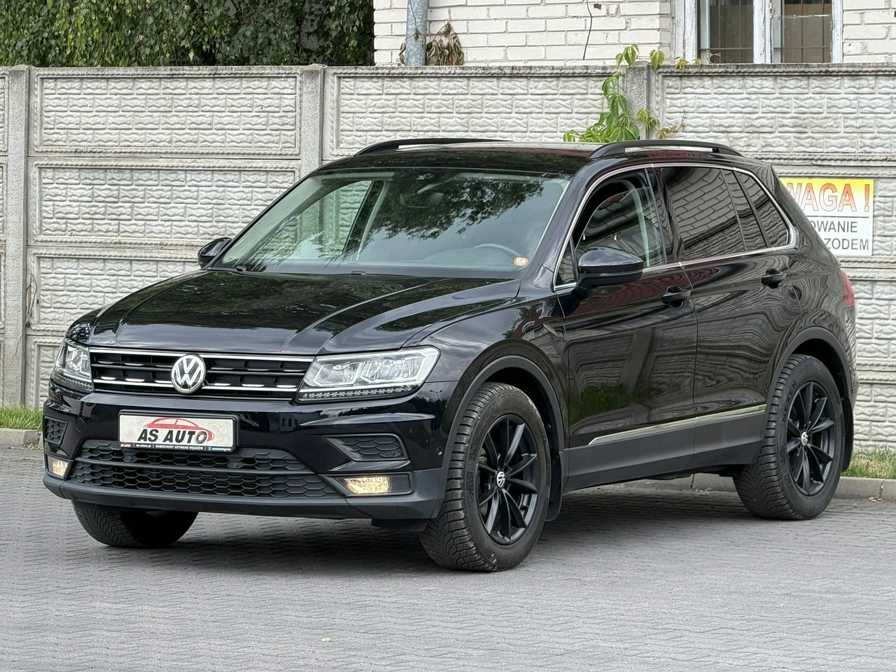 Volkswagen Tiguan - Zdjęcie 28